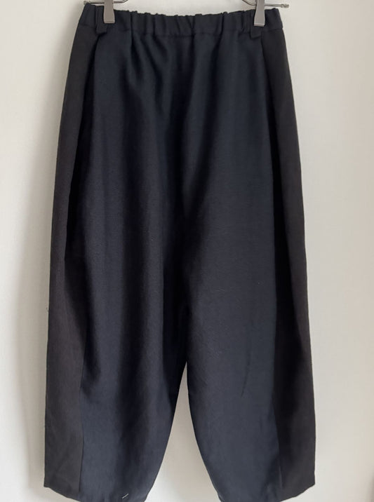 脇ボックスタックパンツ８４丈