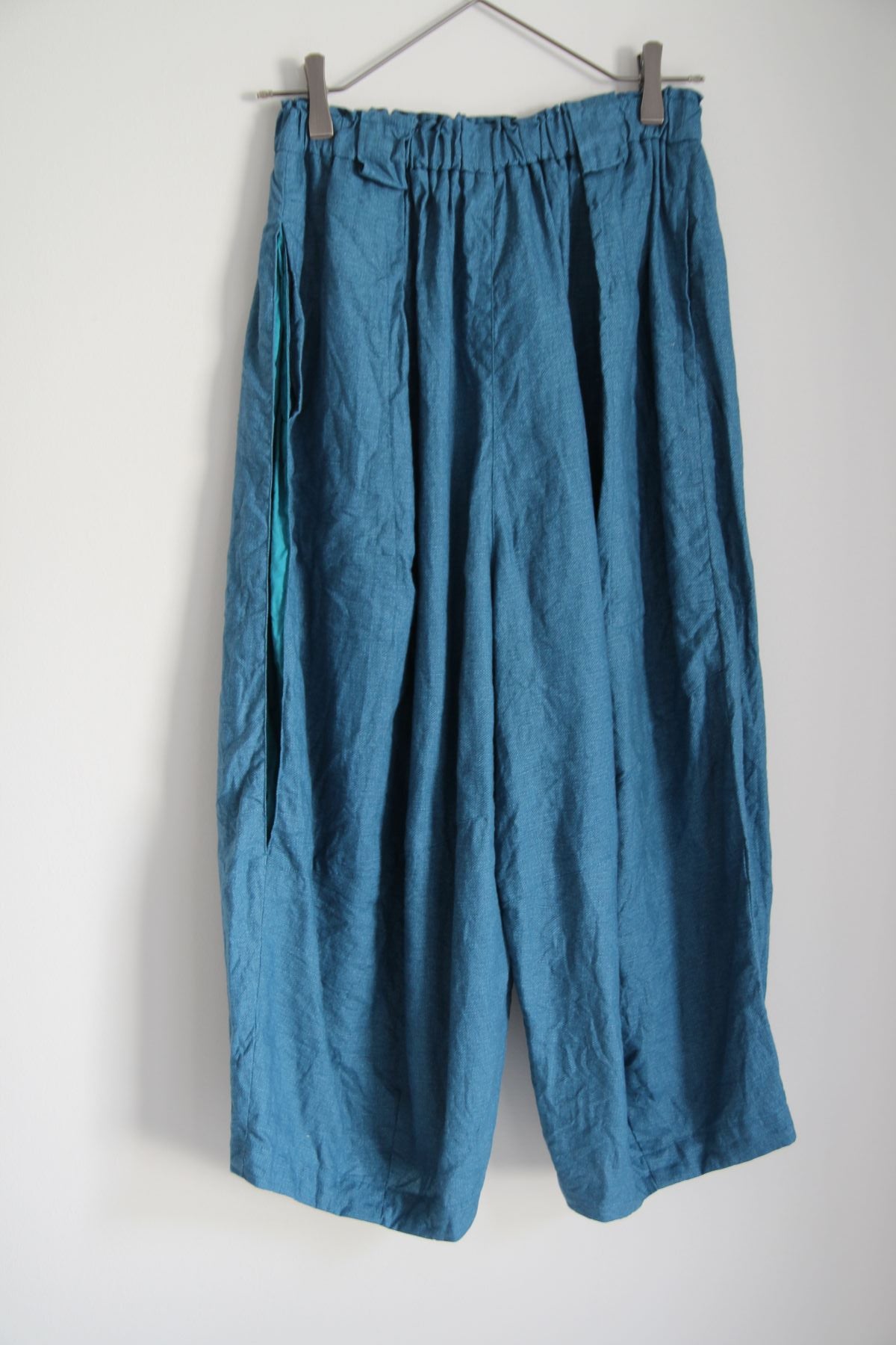 ニーカットパンツ８２丈