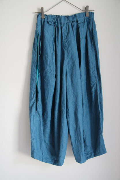 ニーカットパンツ８２丈