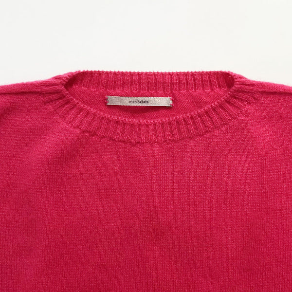 クルーネックセーター